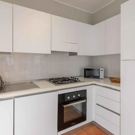 And Apts. In Albarella 24882 Villa *