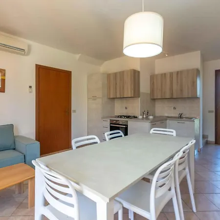 Villa And Apts. In Albarella 24882